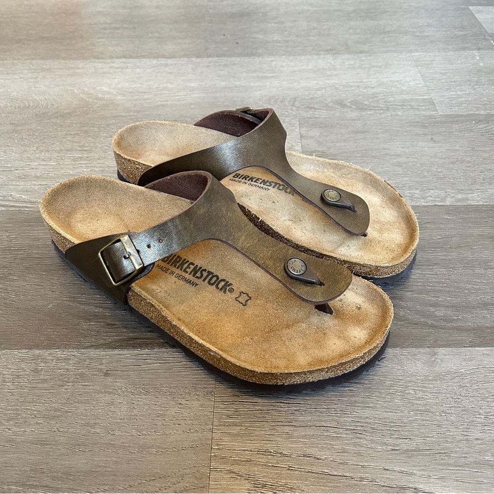Women’s • Birkenstock Gizeh • Mocha Bronze Flip Flop/ Thong Sandals SZ 42 /US 11